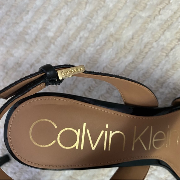 NWT Calvin Klein Lancy Nappa black heeled dress sandals - Picture 9 of 14